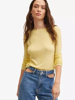 NWT - MANGO - Butter yellow long sleeved tee